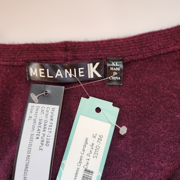 Melanie K Sleeveless Rectangle vest with Pockets Size XL NEW - Picture 9 of 13